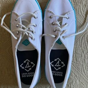 Sperry White and Blue Sneakers Low-Top Canvas
